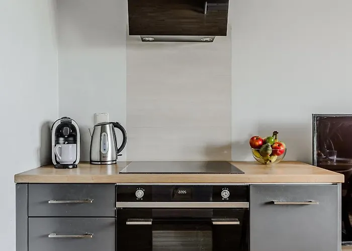 Ostrobramska - Praga Poludnie