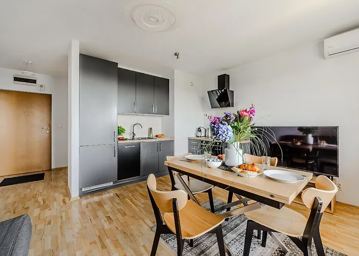 Ostrobramska - Praga Poludnie * Warszawa