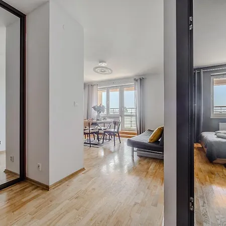 Ostrobramska - Praga Poludnie * Varsó